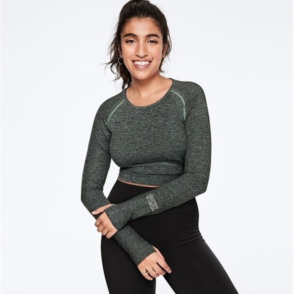 Medium PINK Seamless Crop Crew Top